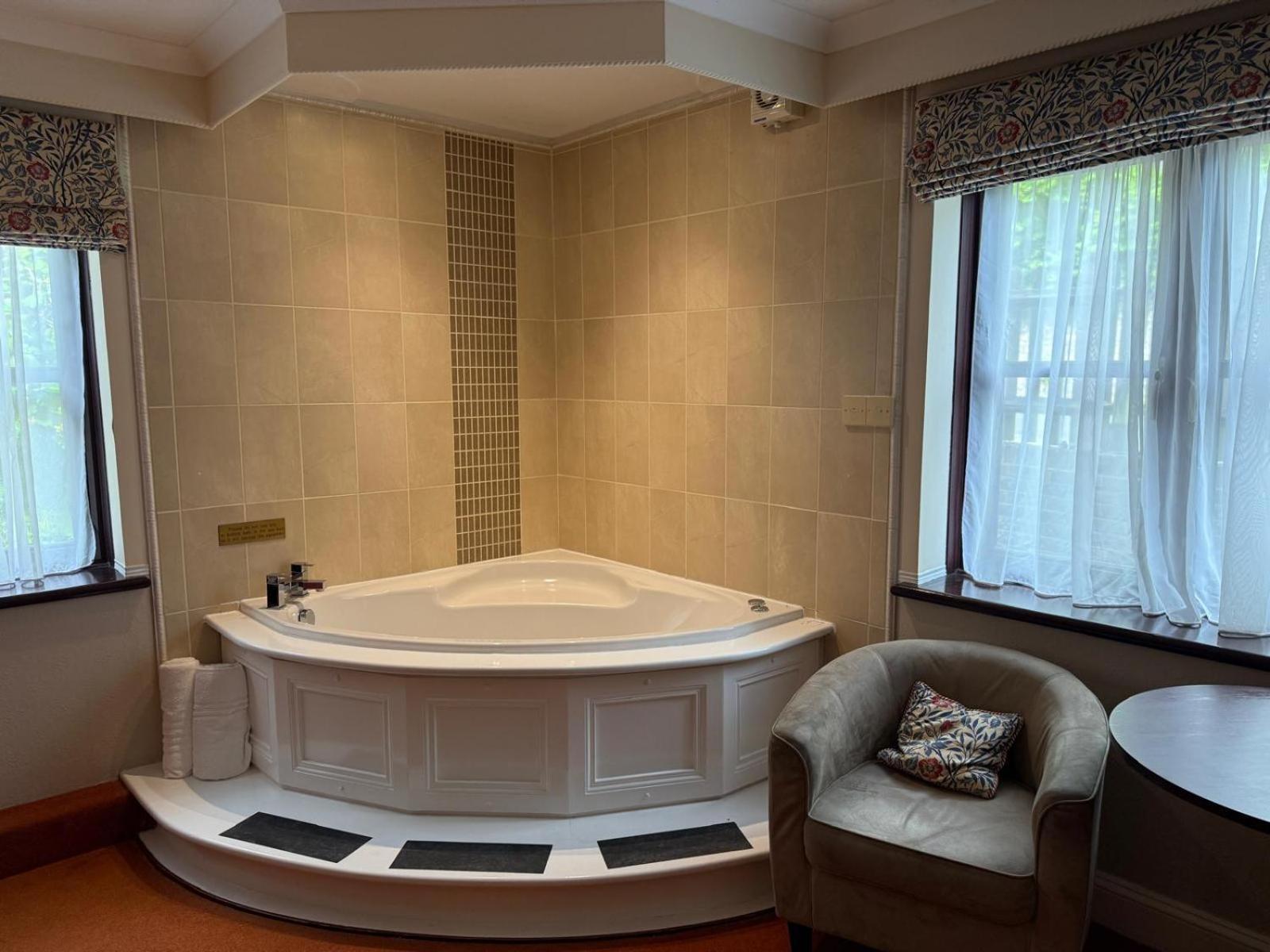 The Tollgate Bed & Breakfast Стейнинг Екстериор снимка